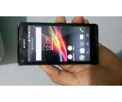 vendo celular sony xperia L, similar a s4 mini