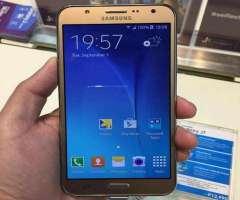 Samsung Galaxy J7 Dorado