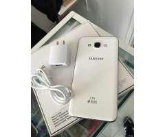 Samsung J7