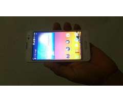 vendo celular lg L70 en muy buen estado, similar a moto g