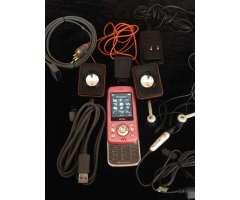 sony ericson w395 hermoso clásico nuevo con todos susa ccesorios originales...libre