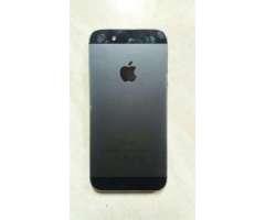 Vendo Celular iPhone 5 en Buen Estado