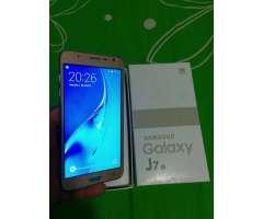 Samsung Galaxy J7 2016