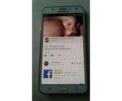 Samsung J7 16gb 2ram