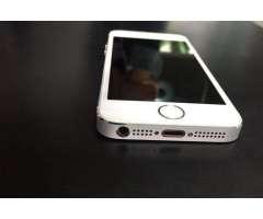 Vendo Iphone 5s en excelente estado único dueño villavicencio