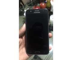 Samsung Galasi J5
