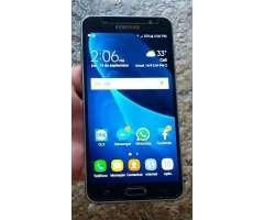 Samsung Galaxy J7 Metal Negociable