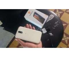 Vendo Moto G4 370000