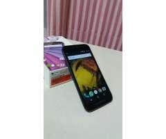 Celular Motorola 3 Generación
