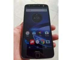 Moto Z Force  32gb  4gb RAM, 21mgpx camara, flash frontal