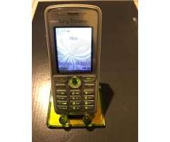 Sony Ericsson K310I  Tiene Cargador Original
