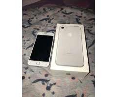 Iphone 7 32 GB &#x24;2.100.000