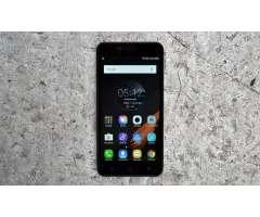 le lenovo k5 plus 9&#x2f;10