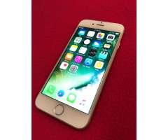 Aprovecha la prima iPhone 7 32GB Silver con carcasa original