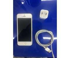 iPhone 5 16Gb