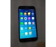 Samsung J7 con Fisura
