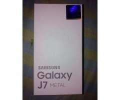 Vendo J7 Metal