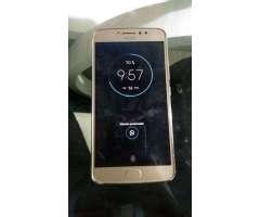 Moto E4 Plus Dorado