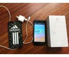 iPhone 6 Libre en Caja con Cargador