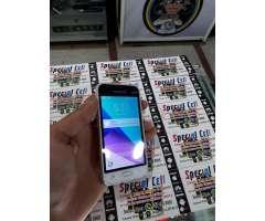 Vendo Samsung J1 Mini en Muy Bnas Condic