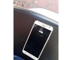 Vendo Celular J7 para Respuesto