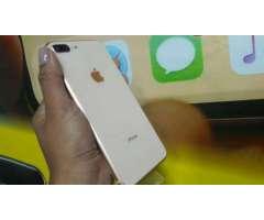 iPhone 8 Plus