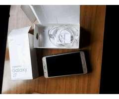 Samsung Galaxi J7 Neo