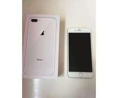 iPhone 8 Plus