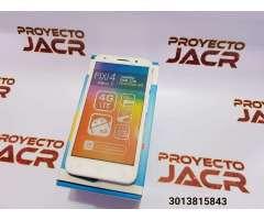 Celular Alcatel Pixi 4 de 5