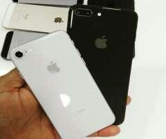 iPhone 8 Plus