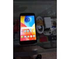 Vendo Moto E4 Plus