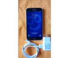 Samsung Galaxy J7 Bordes Pelados &#x24;290