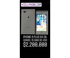 iPhone 8 Plus de 64 Gb.