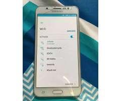 SAMSUNG J7
