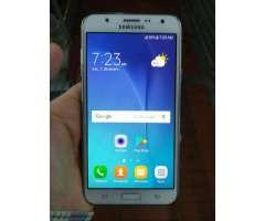Samsung J7 Normal