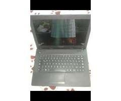 Portatil Lenovo excelente estado 4gb ram 500gb DD 14 pulgadas negociable