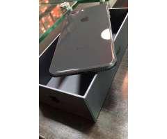 iPhone 8 Plus, Space Gray, 256Gb