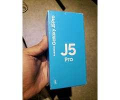 Samsung J5 Pro Nuevo Dorado