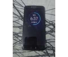 Moto E4 Plus