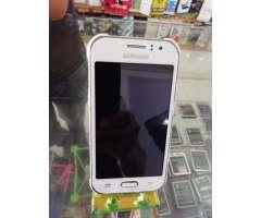 Samsung Galaxy J1 Ace en Exelente Estado