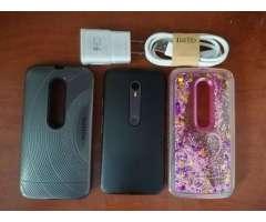 Moto G3 Y Accesorios Buen Estado Libre