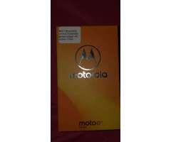 MOTO e5 play