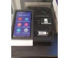 Vendo Motorola One de 64 Gb Y 4 de Ram