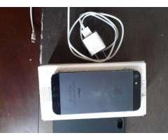 Vendo iPhone 5 con Cargador