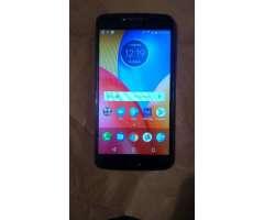Moto E4 Plus