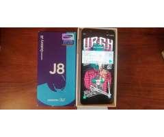Vendo O Cambio Samsung J8 Fisurado
