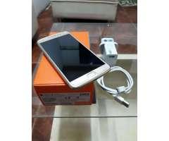 Vendo Moto E4 Plus Duos