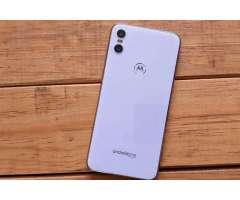 Motorola Moto One