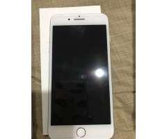 iPhone 8 Plus