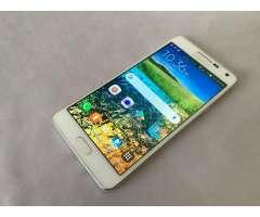Samsung A5, cámara 13 megas, pantalla máxima definición.
